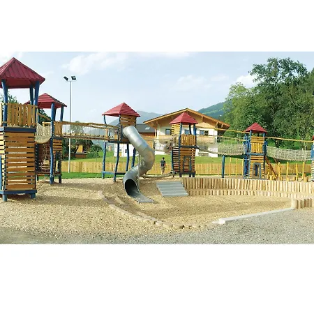 玫瑰园餐厅酒店 3* 齐勒河谷采尔