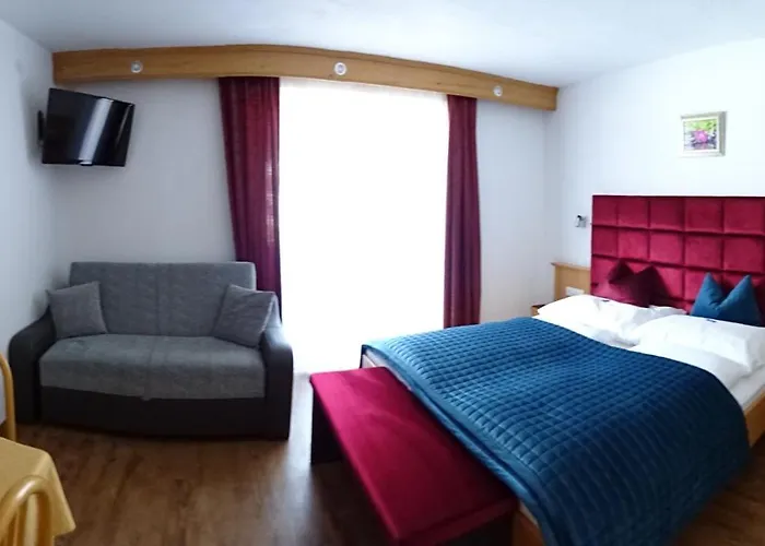 Hotel Restaurant Rosengarten 3*